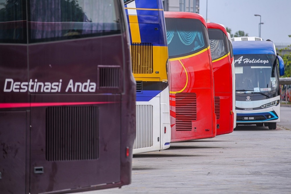 Dashcams, seatbelt sensors may be mandatory: Transport minister eyes stricter bus safety rules after deadly crash
