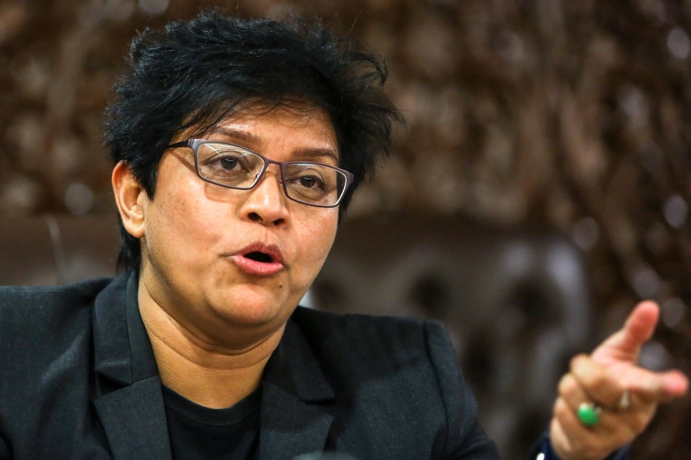 Azalina pushes for corporate manslaughter law to punish bosses for negligence after UPSI bus crash tragedy