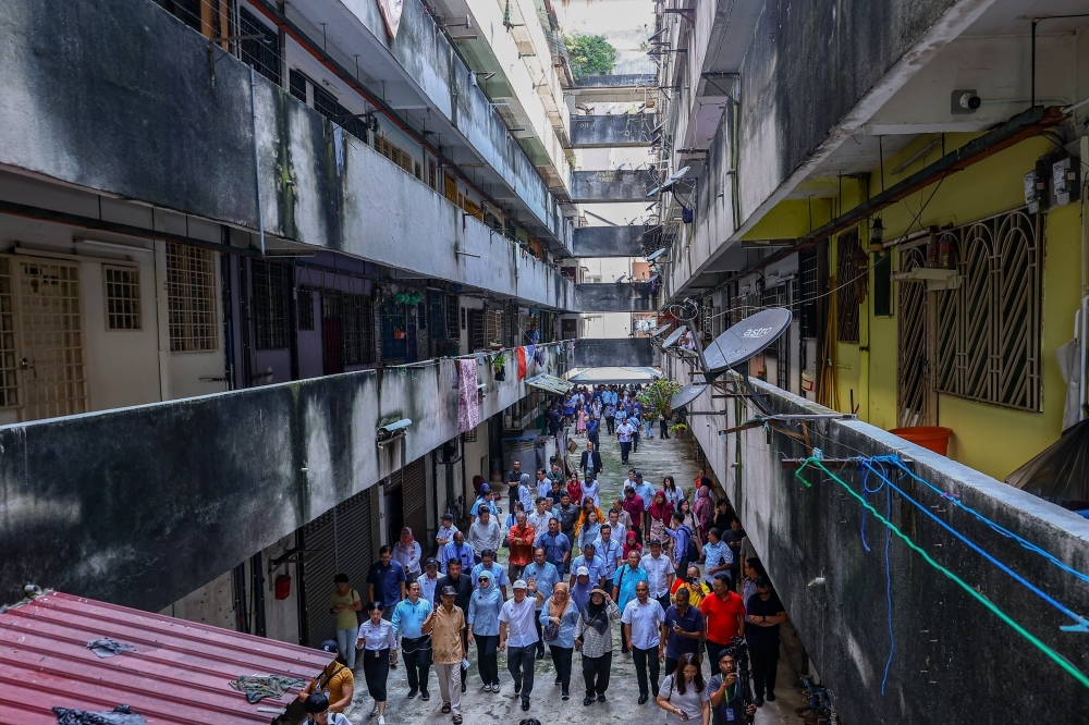 Why ‘Turun Anwar'? — Hafiz Hassan