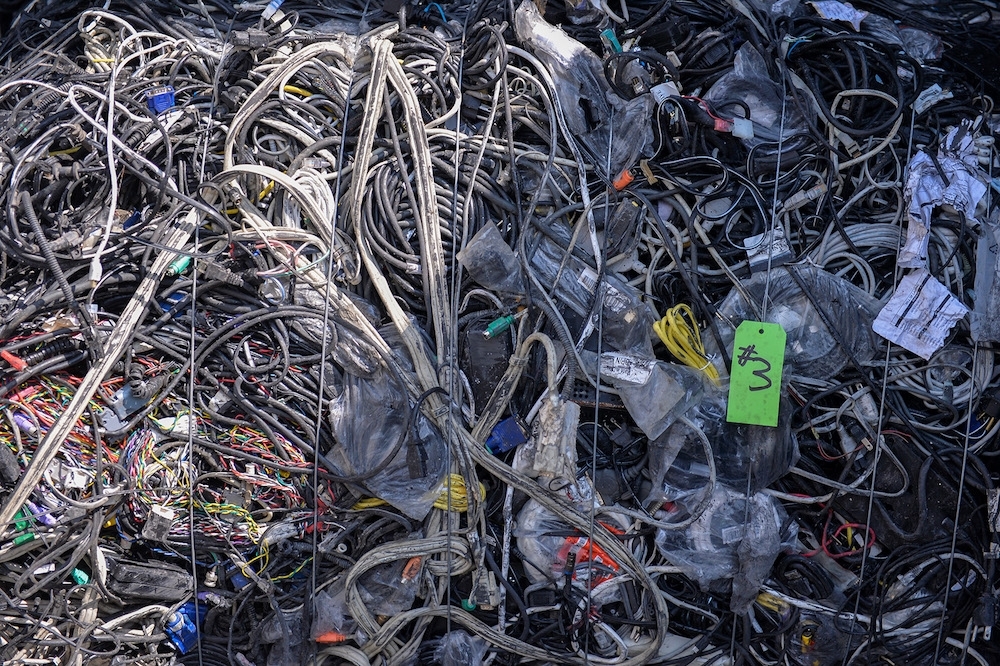 GOF seizes over RM100m in e-waste, arrests five in Perak raid