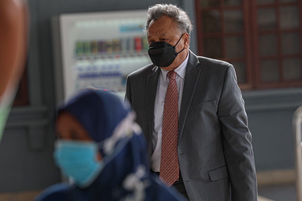 Federal Court orders Public Bank to pay RM90m to NFCorp, Salleh over data breach