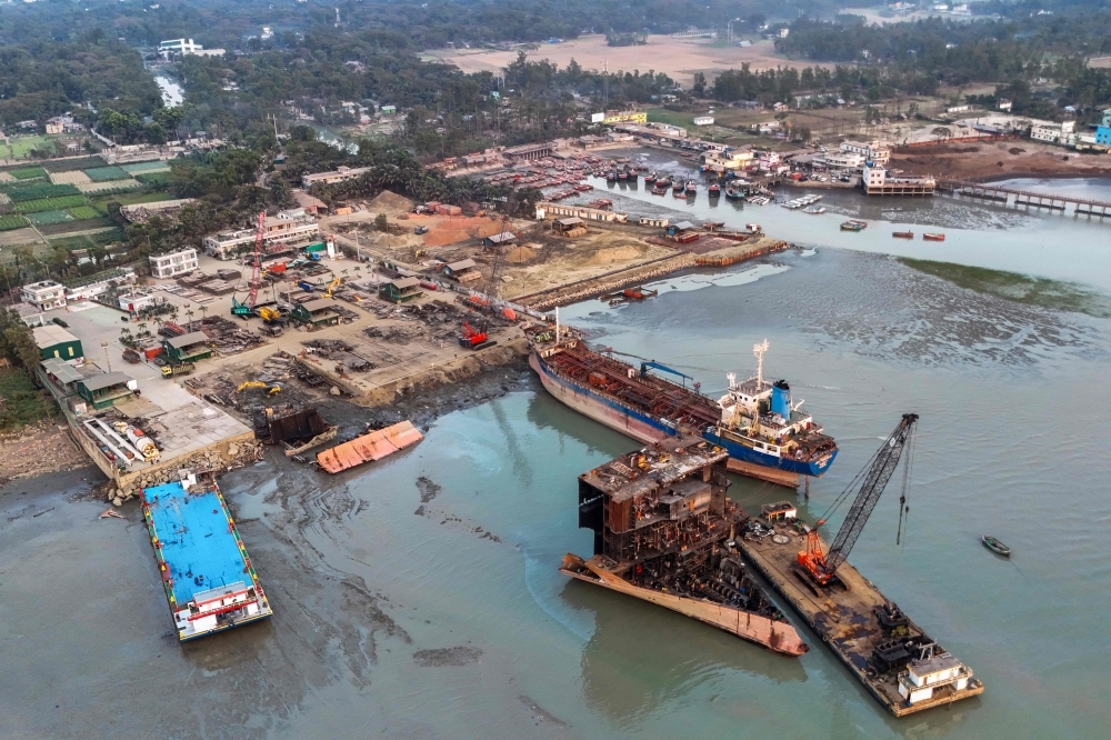 Toxic toll of shipbreaking: New rules may not change dirty and deadly ship recycling business
