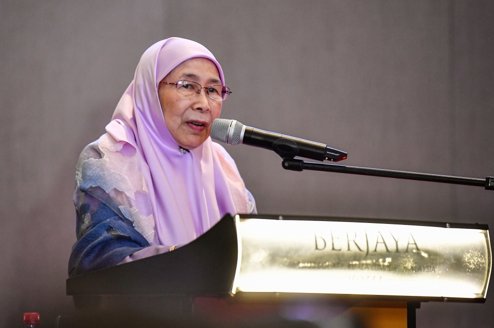 Dr Wan Azizah says women's empowerment needs more than lip service, calls for corporate pledges and govt backing