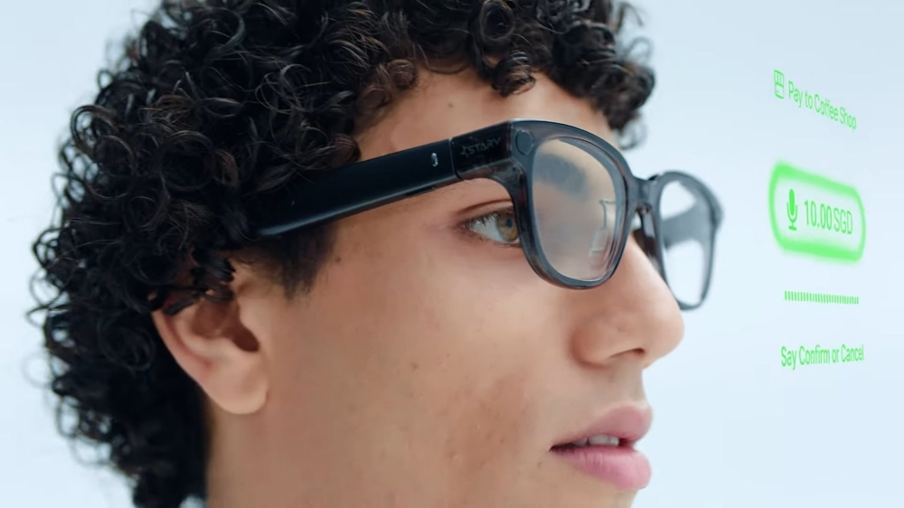 Pay by glasses: Alipay+ and Meizu launch world's first AR smart glasses with voice-activated eWallet