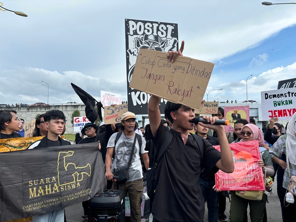 Counter rally to clash with anti-graft student protest on Sabah governor's birthday tomorrow