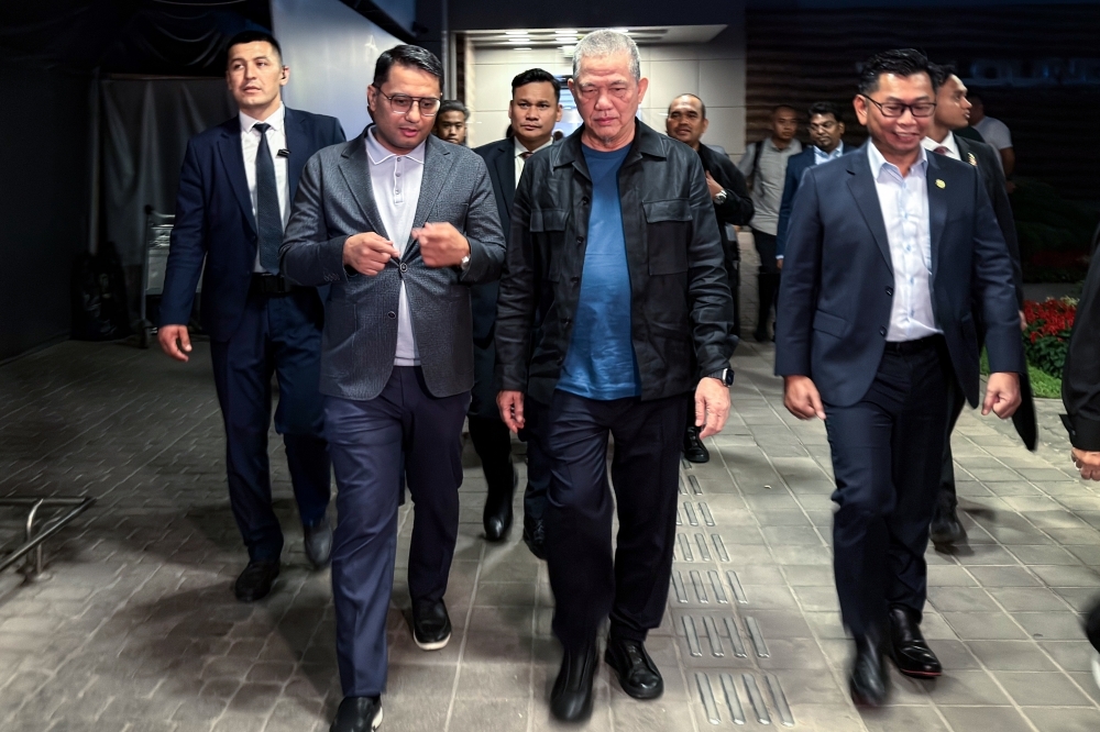 DPM Fadillah begins official visit to Uzbekistan, to address UN forum in Samarkand