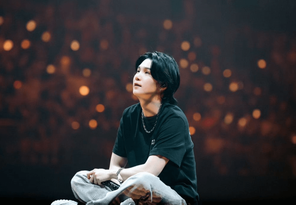 Suga completes military service, ARMY rejoices: BTS now officially seven again