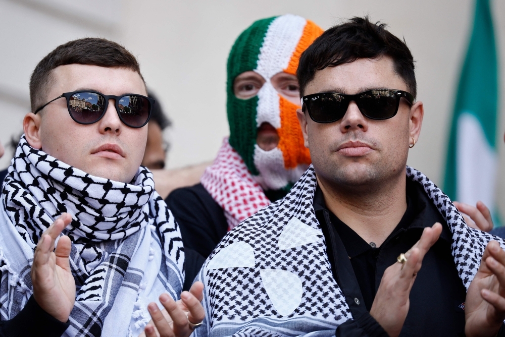 Starmer says Irish rap group Kneecap shouldn't play Glastonbury