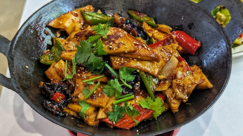 Xijiade Food in Damansara Utama specialises in ‘Dongbei' style dumplings, but it's the ‘xia fan cai', Chinese over-rice dishes, that truly shine