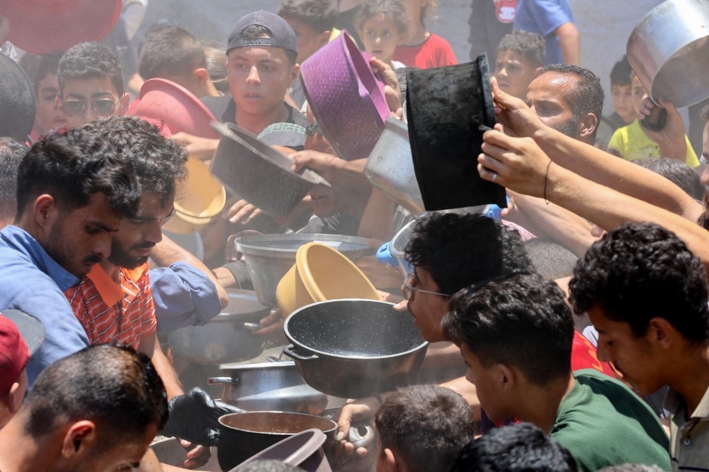 Hamas says refugee issue linked to ending Israeli occupation