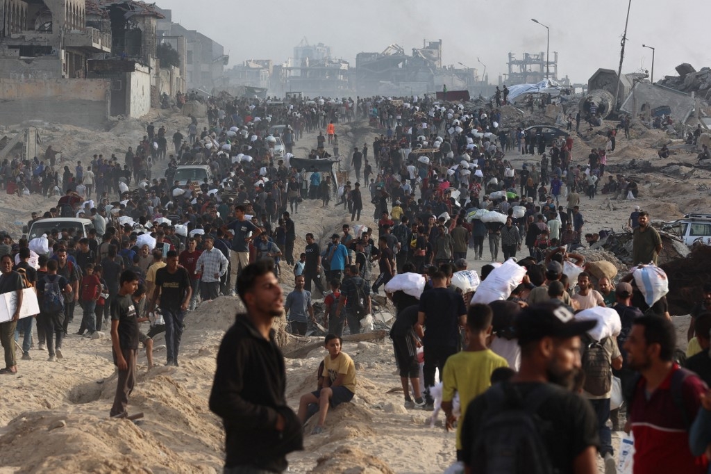 Dozens of civilians killed across Gaza as Israeli attacks target homes and aid seekers