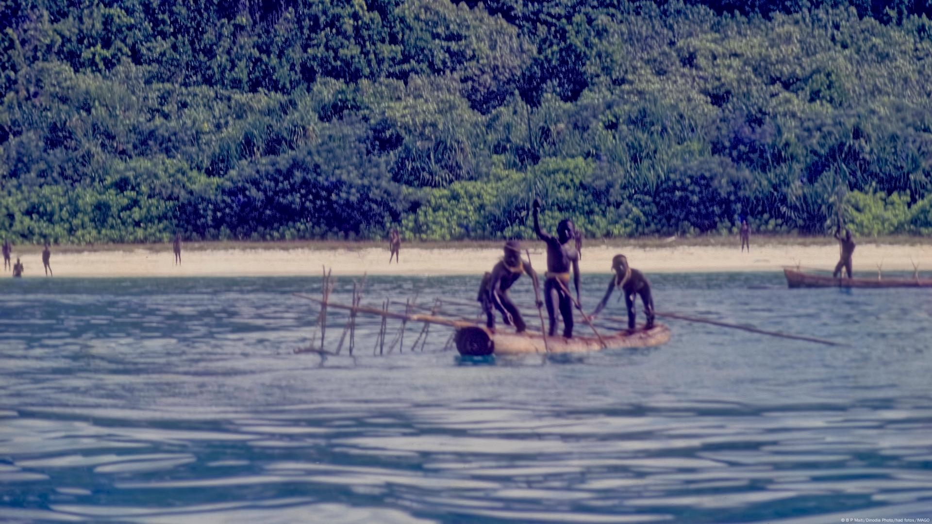 US tourist arrested for entering forbidden Indian island