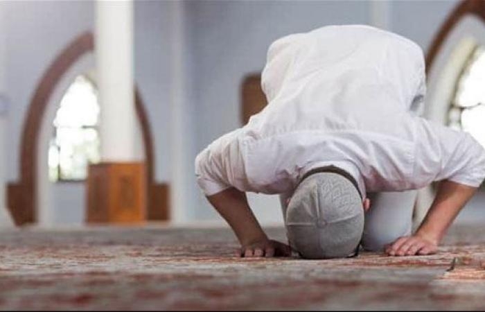 أخبار مصر : كيف أحقق الخشوع في الصلاة؟ 5 خطوات تنهي على الوسواس