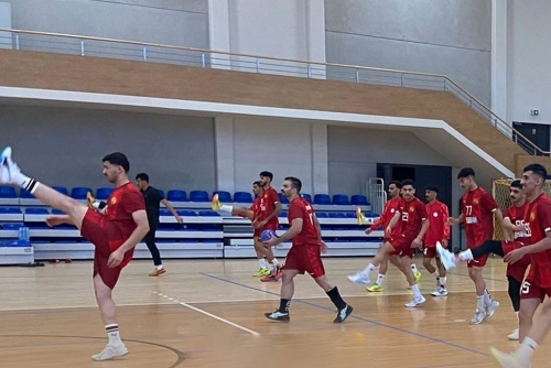 Bahrain Face Spaniards in Junior Handball World Championship Open