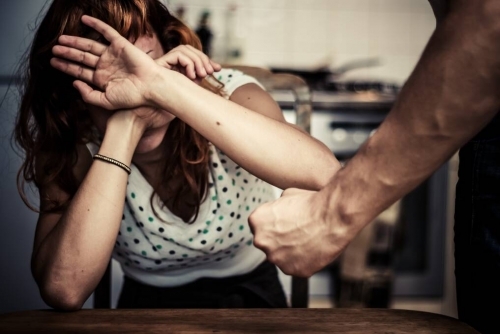 Bahraini husband jailed for breaking wife's jaws and knocking out nine teeth