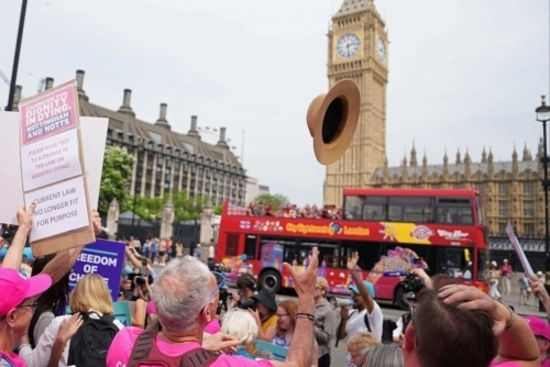 UK MPs vote in favour of assisted dying bill in historic step