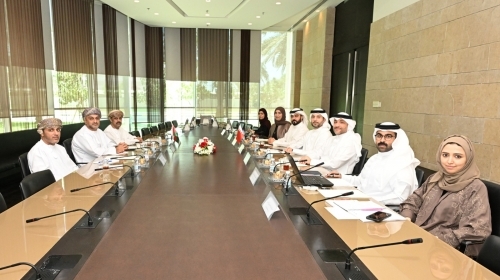 Bahrain Showcases Pioneering Digital Transformation to Omani Delegation