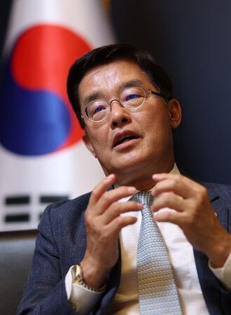 INTERVIEW: S. Korean Envoy Calls Ties with Japan Best Ever