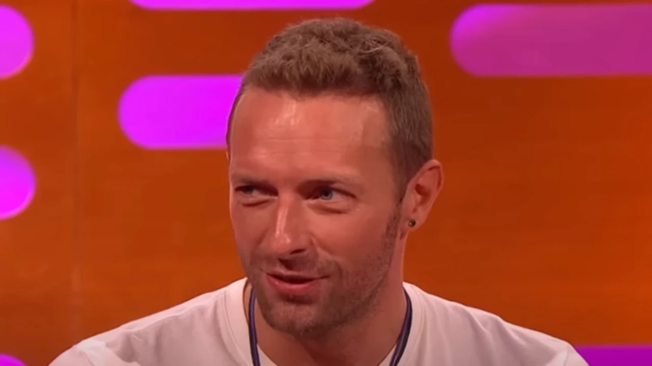 Chris Martin Gets Emotional Amid Dakota Johnson Breakup As He Reacts to ‘I Won't Let You Down' Lyric at Concert
