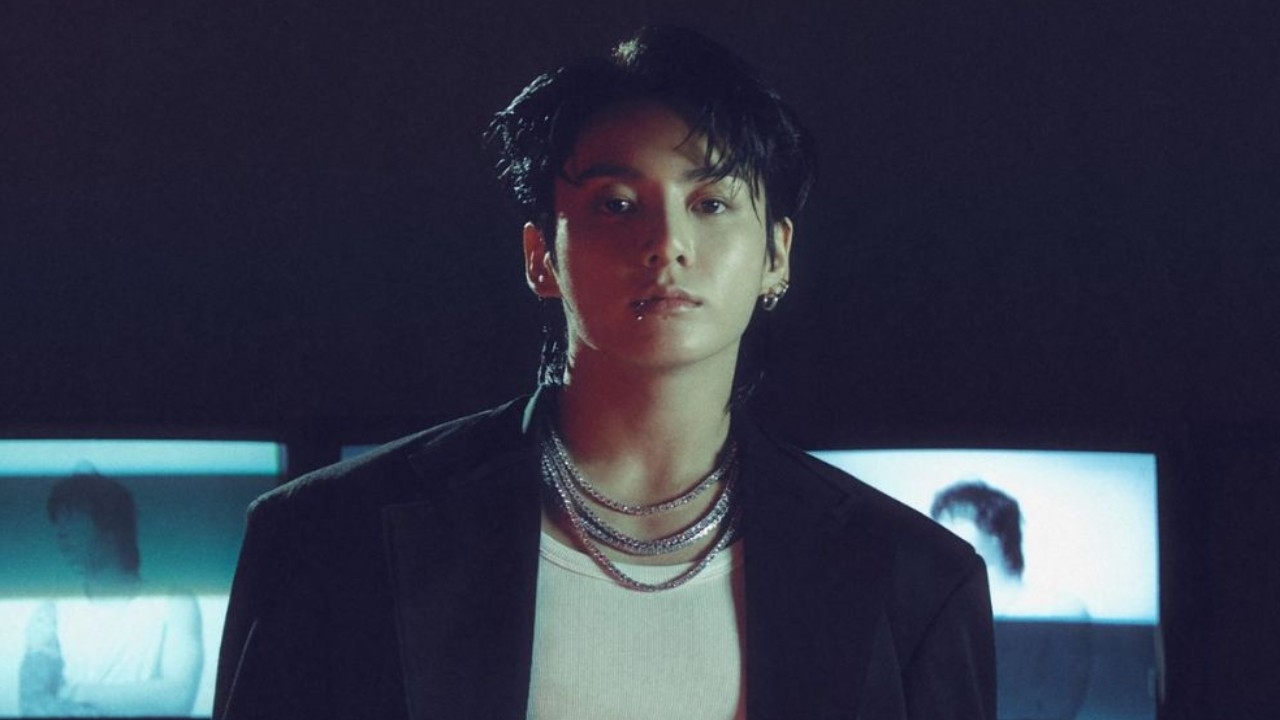 BTS' Jungkook planning GOLDEN solo tour from October to December? Post-military plans including Jakarta concert explored