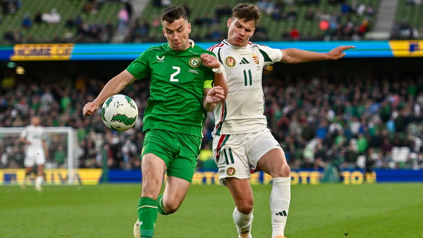 Liverpool agree £40m fee for Hungary defender Milos Kerkez