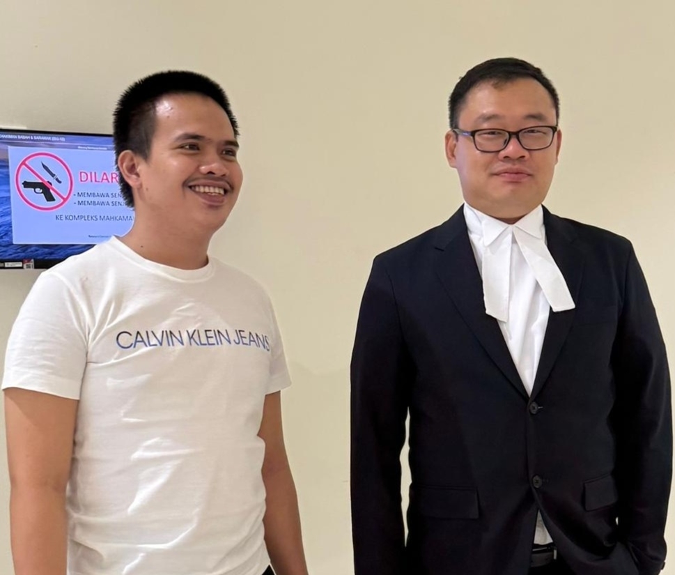 Used clothes seller acquitted, discharged of possessing drugs