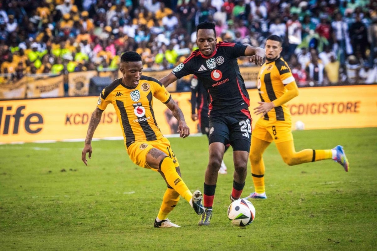 Kaizer Chiefs and Orlando Pirates sharpen swords for two stars!