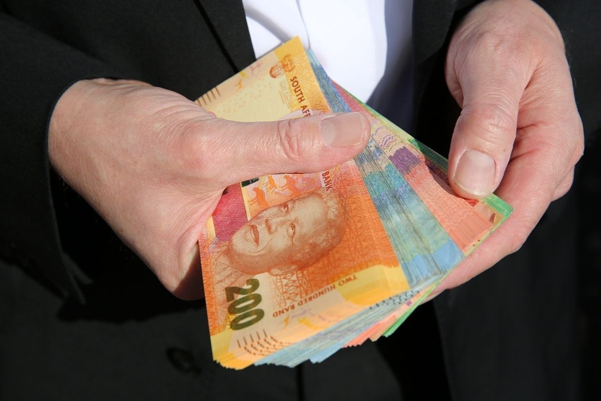 The yearly salaries of South Africa's State-owned enterprise CEOs