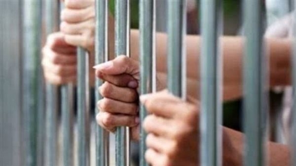تجديد حبس تشكيل عصابي متهم بانتحال صفة رجال شرطة في السلام