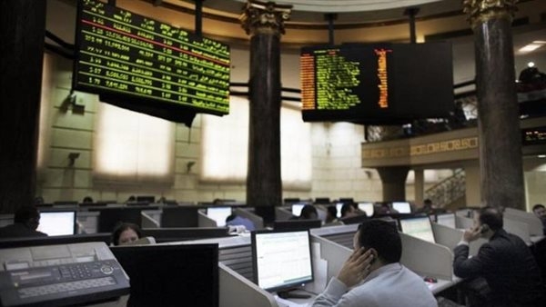 البنك الأهلي المصري يتصدر المتعاملين الرئيسين حسب قيم التداول بالبورصة بنهاية الأسبوع