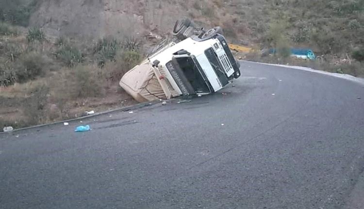مصرع وإصابة 3 شبان بحوادث مروعة وسط انفلات مروري مرعب بمناطق الحوثي